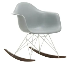 Eames RE Plastic Armchair RAR gyngestol White/Dark Maple