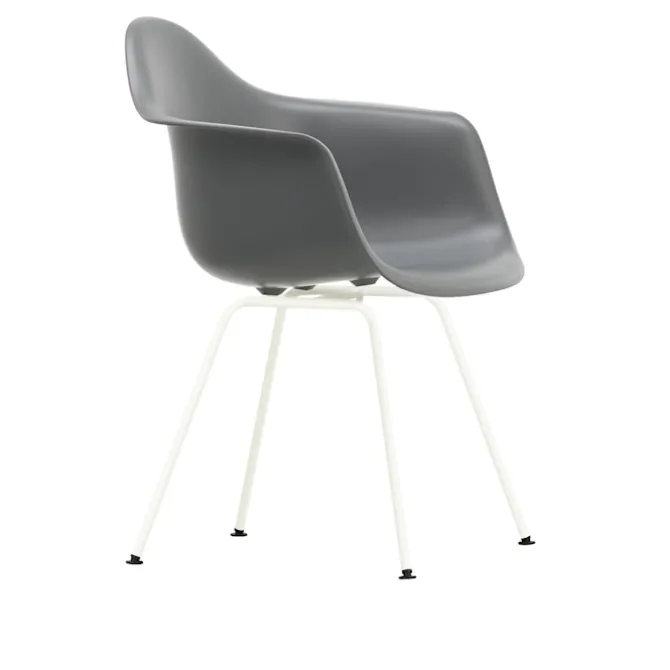 Eames RE Plastic Armchair DAX spisestuestol White