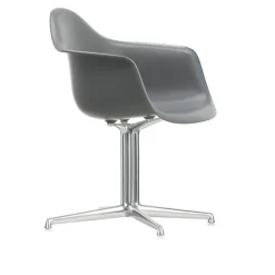 Eames RE Plastic Armchair DAL konferansestol