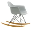 Eames RE Plastic Armchair RAR gyngestol Basic Dark/Golden Maple