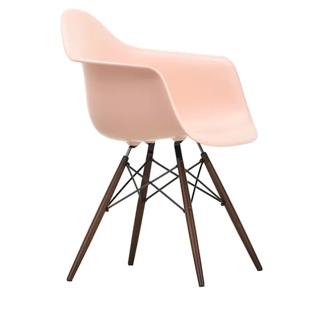 Eames RE Plastic Armchair DAW spisestuestol Dark Maple