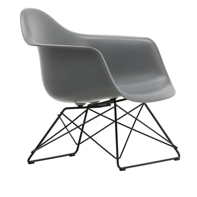 Eames RE Plastic Armchair LAR lenestol Basic Dark