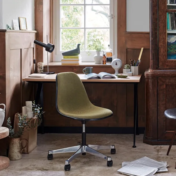 Eames RE Plastic Side Chair PSCC kontorstol