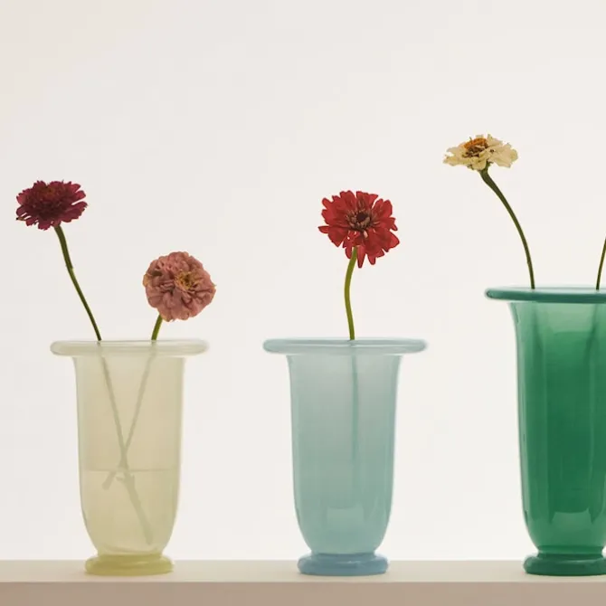 Empire vase Medium