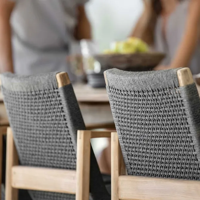 Endless Dining Chair