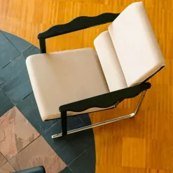 Experiment Lounge Chair 502 Black