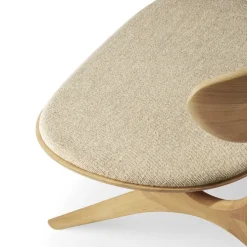 Eye Lounge Chair