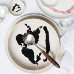 Feast Plate - White Pepper Black