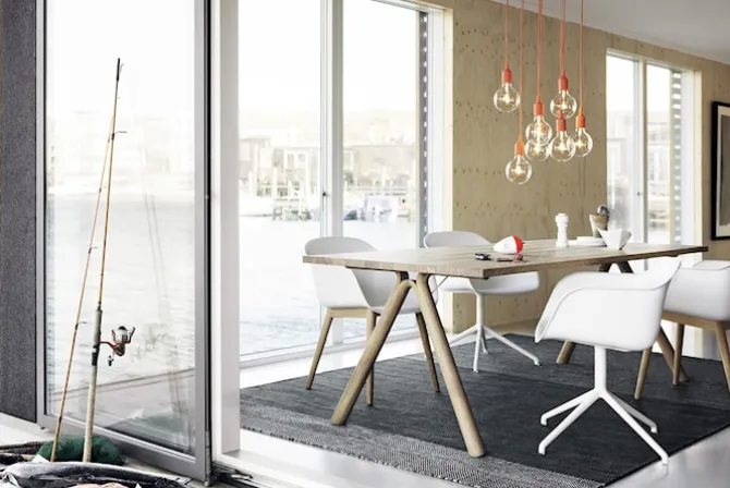 Fiber Armchair - Wood Base
