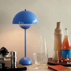 Flowerpot VP3 Table Lamp