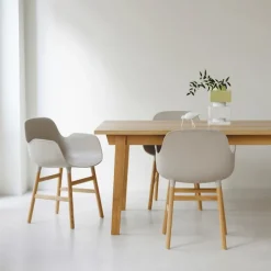 Form Armchair Oak