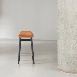 Form Barstool 65 cm Black Oak