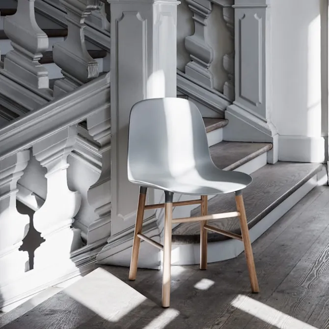 Form Chair Oak