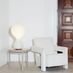 Gatto Table Lamp