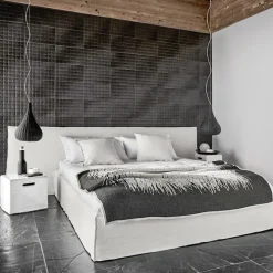 Ghost 81 Bed