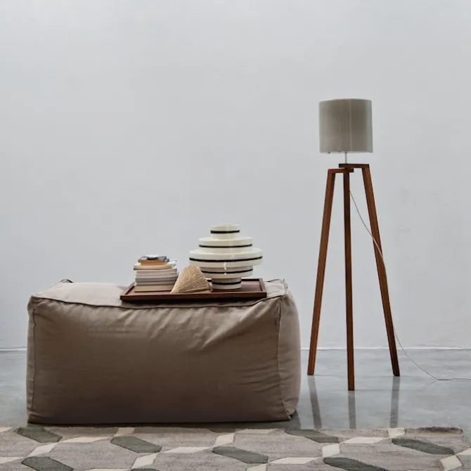 Ghost 08 Ottoman