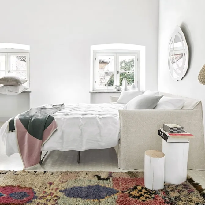 Ghost 13 Sofa-bed
