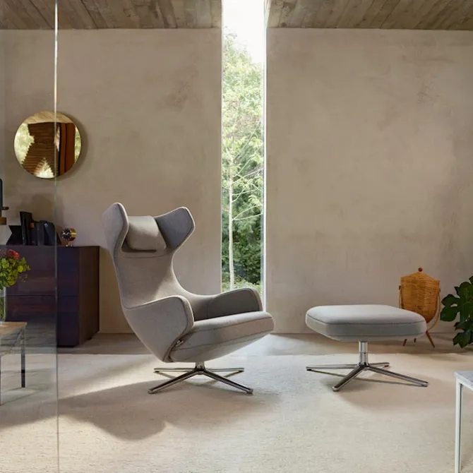 Grand Repos lenestol & Repos Ottoman fotskammel Polished