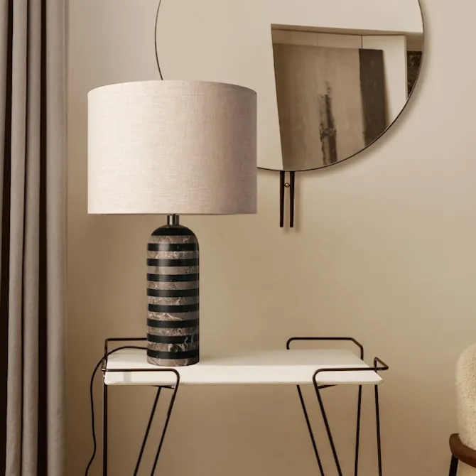 Gravity bordlampe stor svart stål