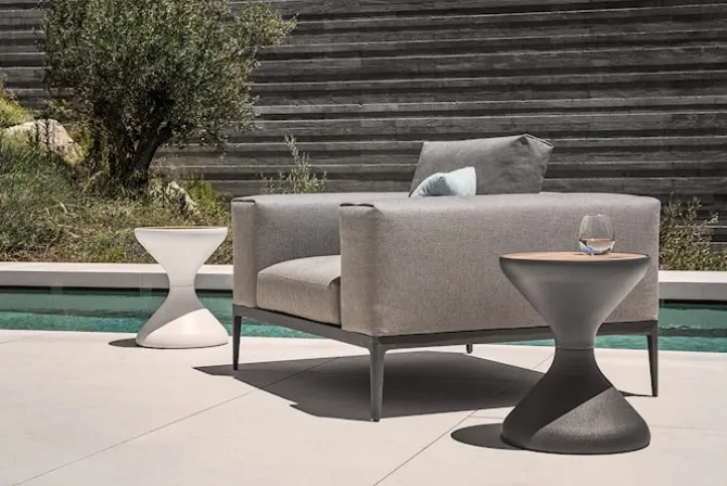 Grid Lounge Ottoman