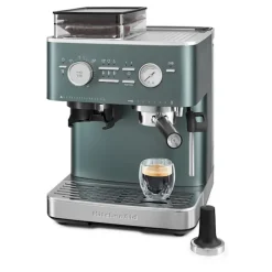 Halvautomatisk espressomaskin med kvern einer 5KES6551EJP