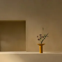 Hana vase