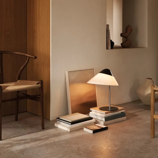 HJW02 Opala Table Lamp Midi