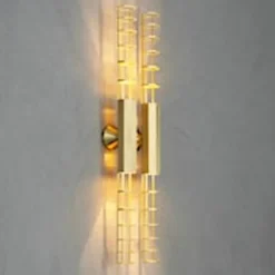 Hubble Palomar Wall Lamp