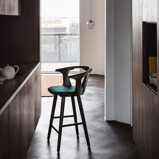 In Between SK10 White Oiled Oak