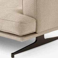 Inland AV41 hjørnesofa varm svart ben