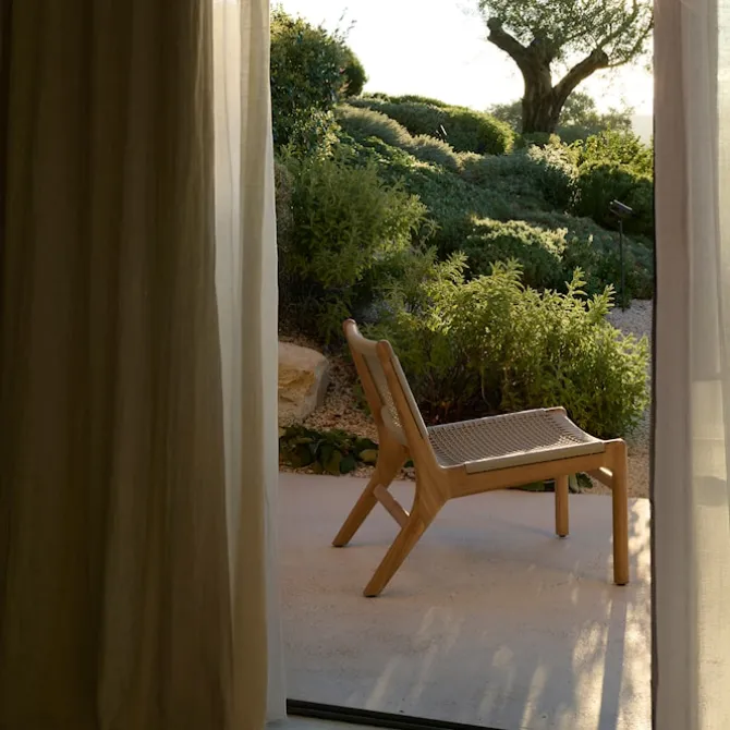 Jack Woven outdoor lounge chair