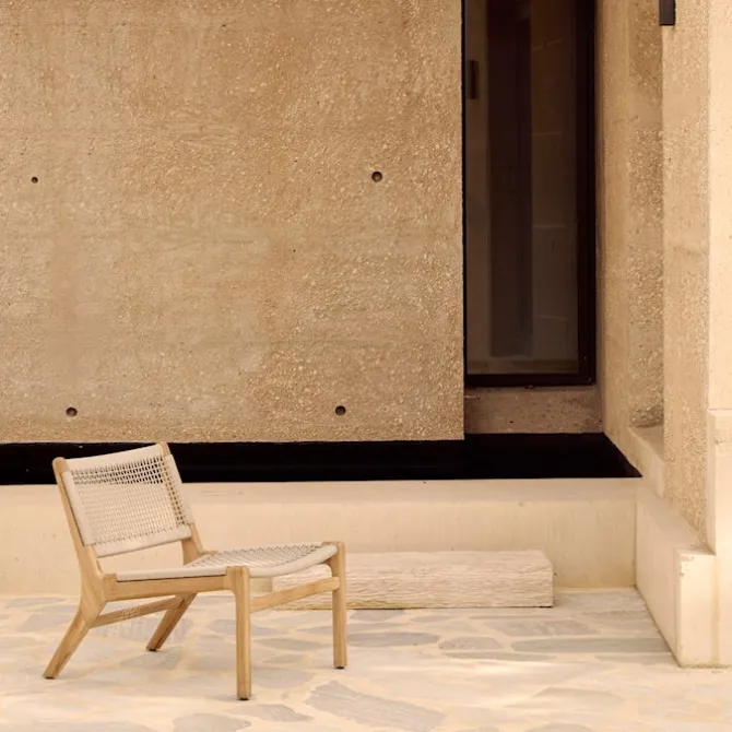 Jack Woven outdoor lounge chair