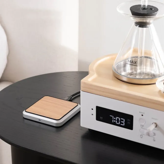 Joy Resolve Wireless Charger