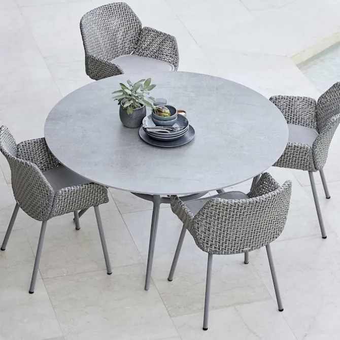 Joy Round Table 144 cm
