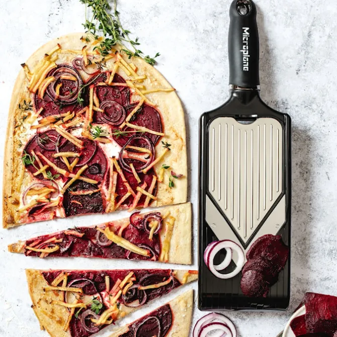 Justerbar V-blad mandolin julienne