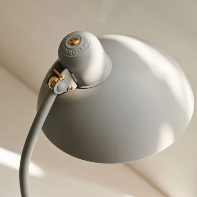 Kaiser Idell bordlampe