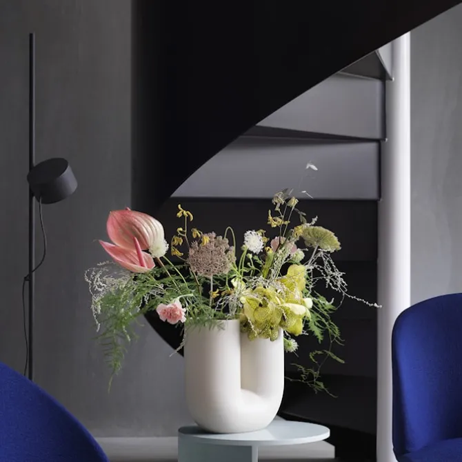 Kink Vase