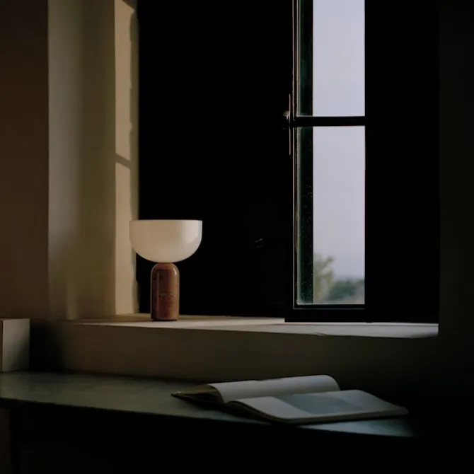 Kizu Portable Table Lamp