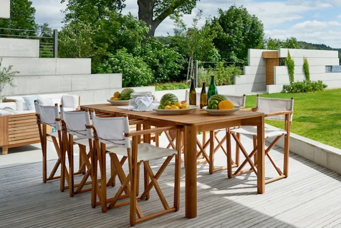 Korsö Dining Table