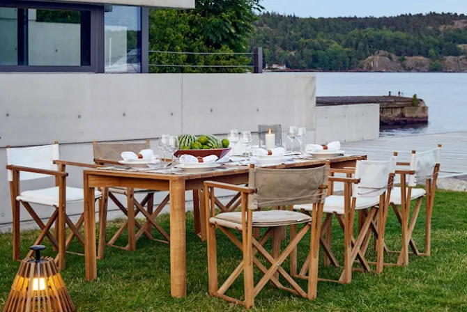 Korsö Dining Table