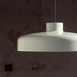 Lacquer Pendant Large