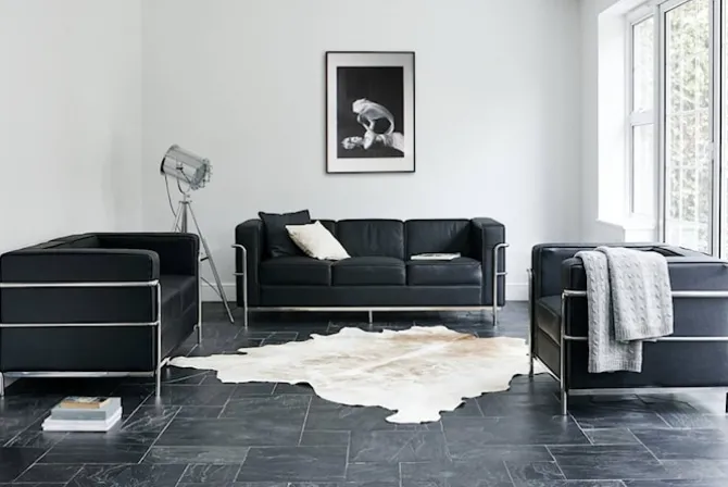 LC2 sofa 3-seter