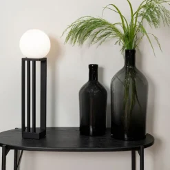 Liberia - bordlampe