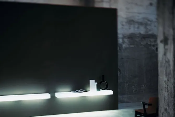 Light-Light Shelf