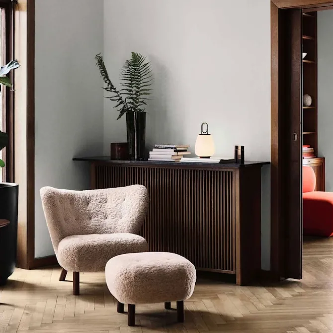 Little Petra Pouf Walnut