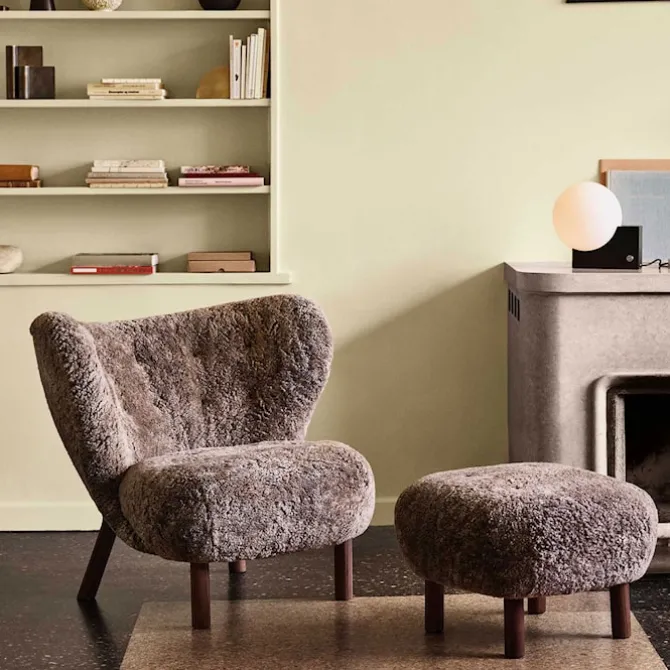 Little Petra Pouf Walnut