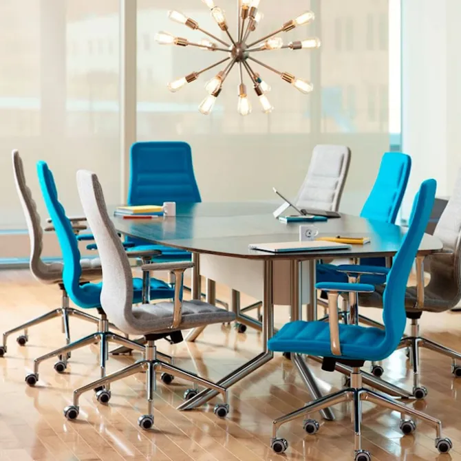 Lotus Medium Chair