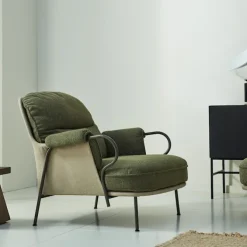 Lyra Lounge