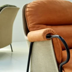 Lyra Lounge