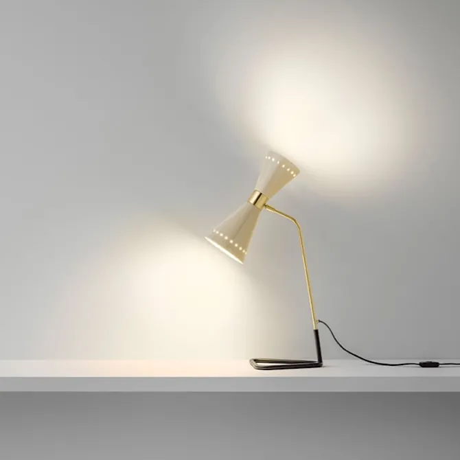 Megafono Table Lamp